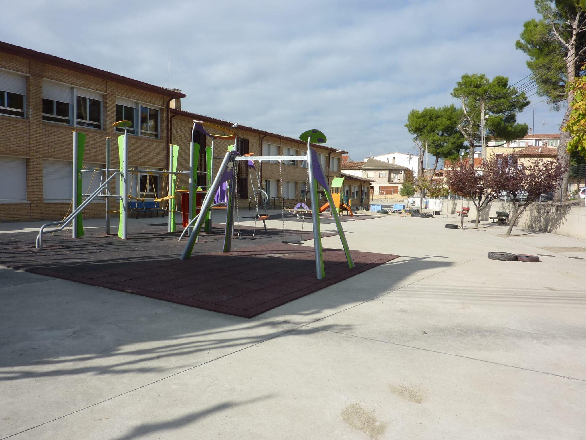 CEIP Victor Mendoza- patio infantil